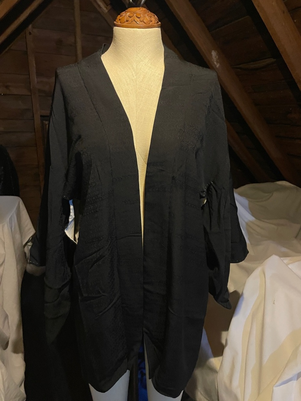100% Silk Handmade Kimono Jacket Black White
